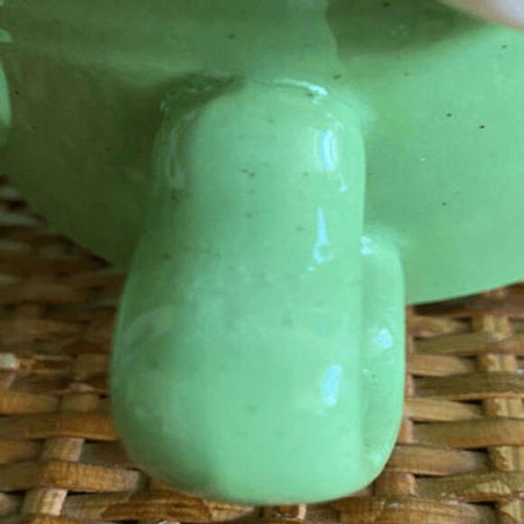 3 Small Cups and Pitcher Green Speckled - Picture 10 of 12